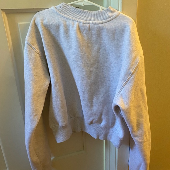 tna light heather gray crew neck - Picture 4 of 4